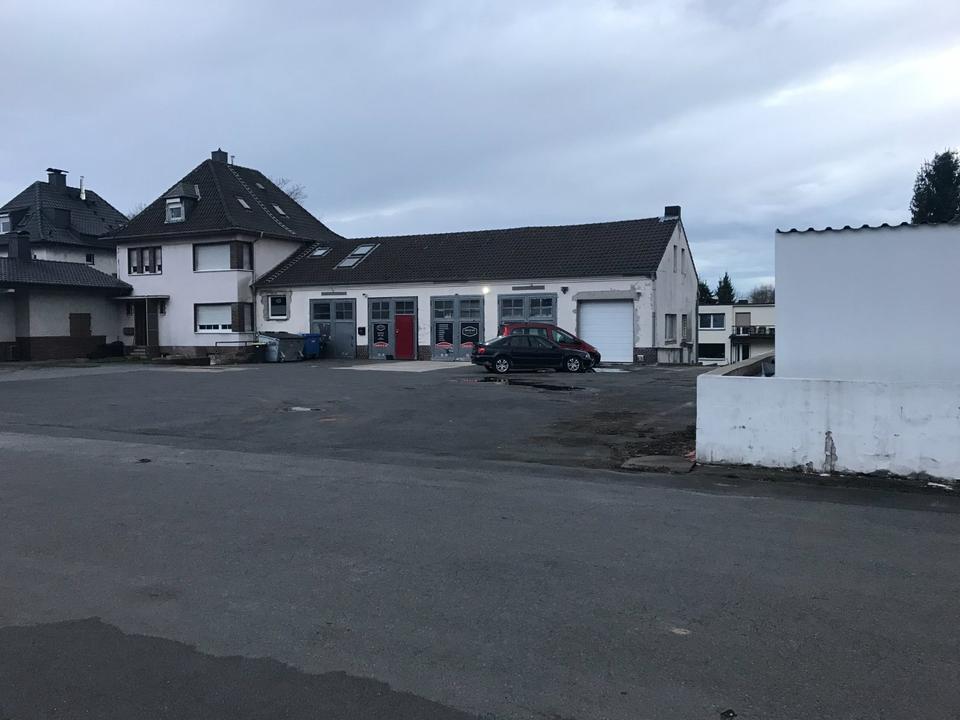 Thumbnail-Haus mit Halle