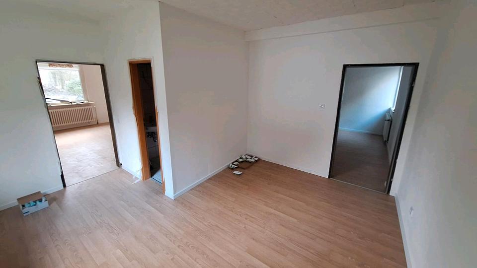Thumbnail-Fleckenberg - 75 m² Wohnung frisch renoviert mit Gartenmitnutzung