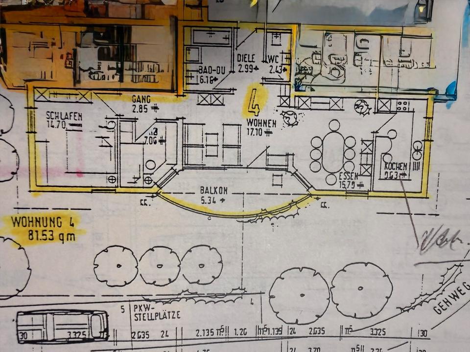 Thumbnail-3,5-Zimmer-Wohnung mit Balkon und Tiefgaragenstellplatz