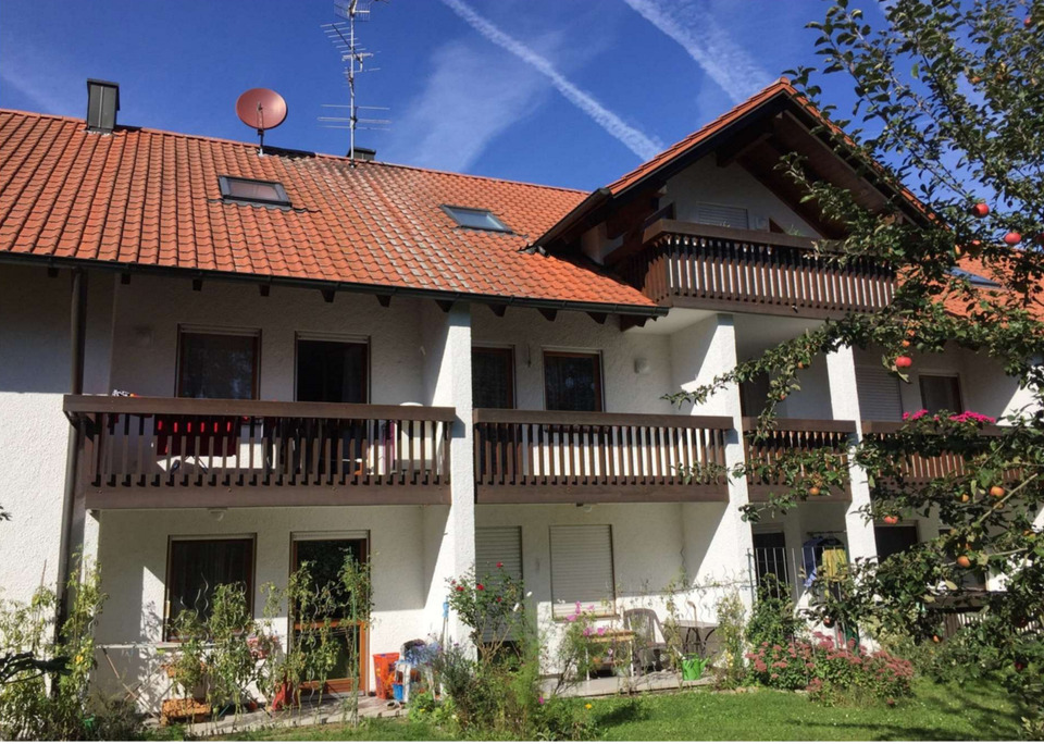 Thumbnail-Schöne helle freie Wohnung, Keller, Stellplatz