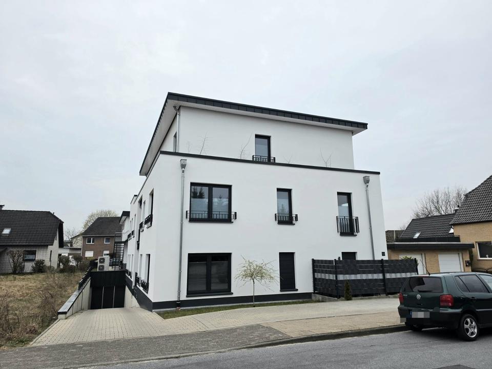 Thumbnail-Exklusive 4-Zimmer-Penthouse-Wohnung mit Dachterrasse