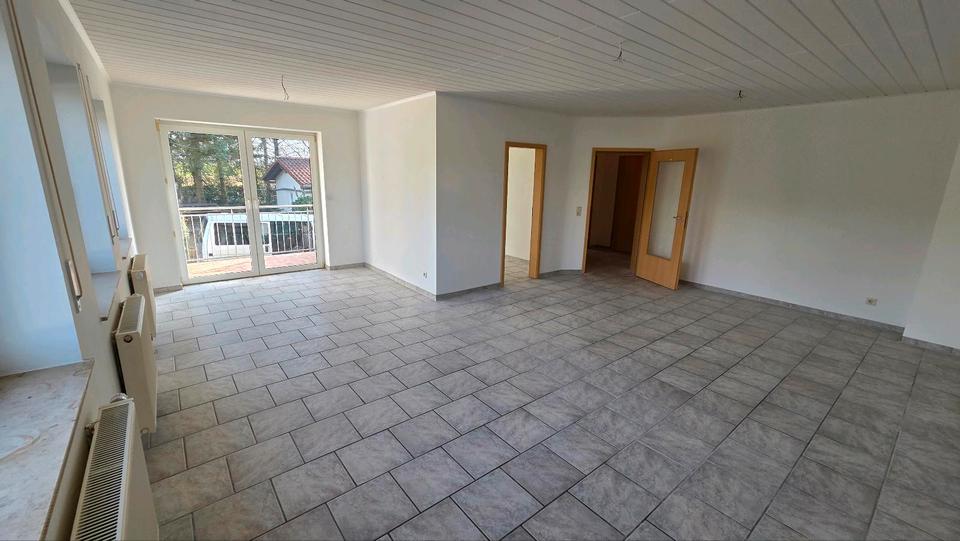 Thumbnail-EG Wohnung + Balkon Natur genießen, Stadt schnell erreichen