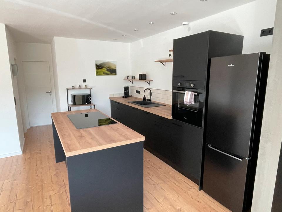 Thumbnail-2,5 Zimmer Wohnung vollmöbliert, zur Miete, Kurz-Langzeitmiete