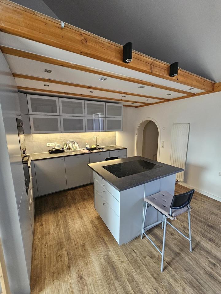 Thumbnail-Schöne möblierte 2,5 Zimmer Wohnung mit Galerie in Zeilsheim