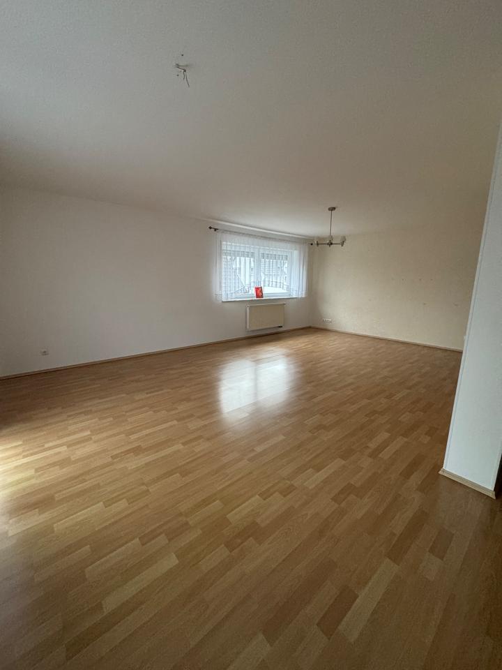 Thumbnail-Helle 3-Zimmer-Wohnung von privat zu vermieten