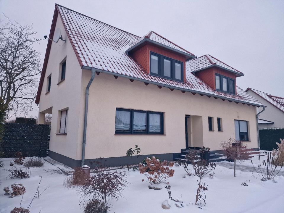 Thumbnail-Mehrfamilienhaus mit Einliegerwohnung