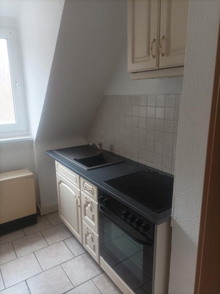 Thumbnail-4 Raum DG-Wohnung mit Einbauküche und 2 Bädern