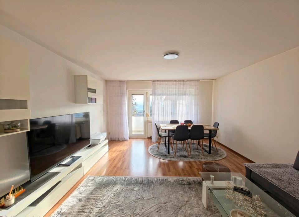 Thumbnail-Helle 2-Zimmer-Wohnung mit schönem Ausblick in Calw-Heumaden