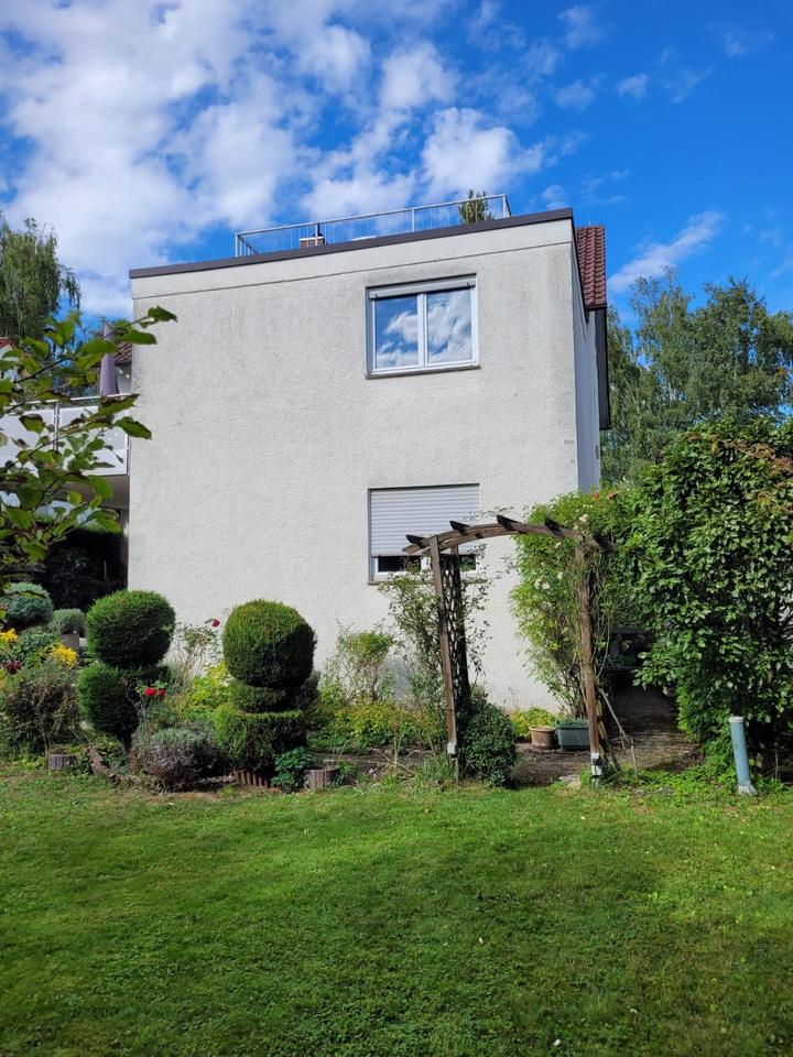 Thumbnail-3-Zimmer 91qm Top-Lage Stuttgart-Sonnenberg