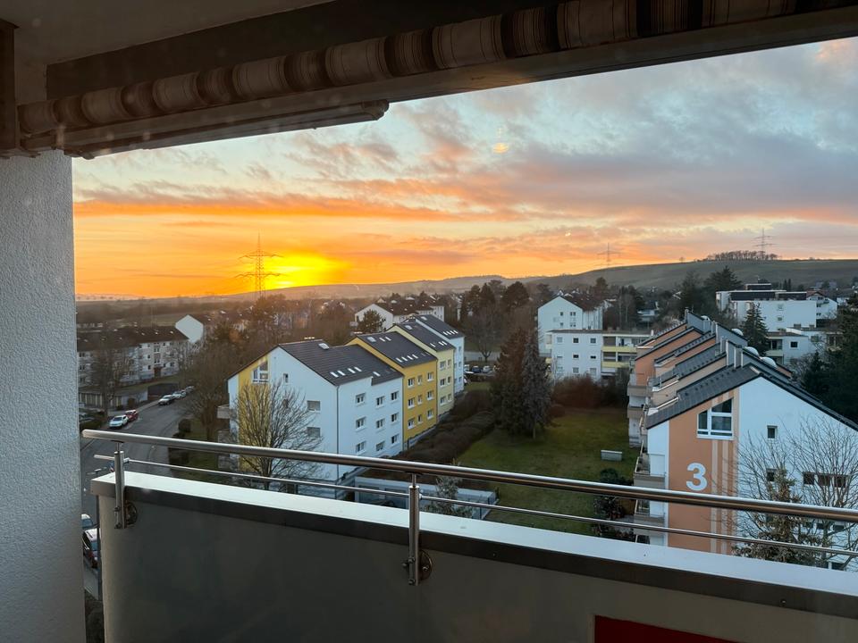 Thumbnail-Erstbezug nach Sanierung: 3-ZKB, Balkon, Einbauküche
