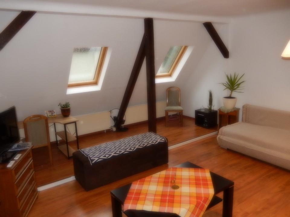 Thumbnail-Wohnung im Grünen 2 Zimmer + Bad + Garten+ Im sauberen 2 Fam.Haus