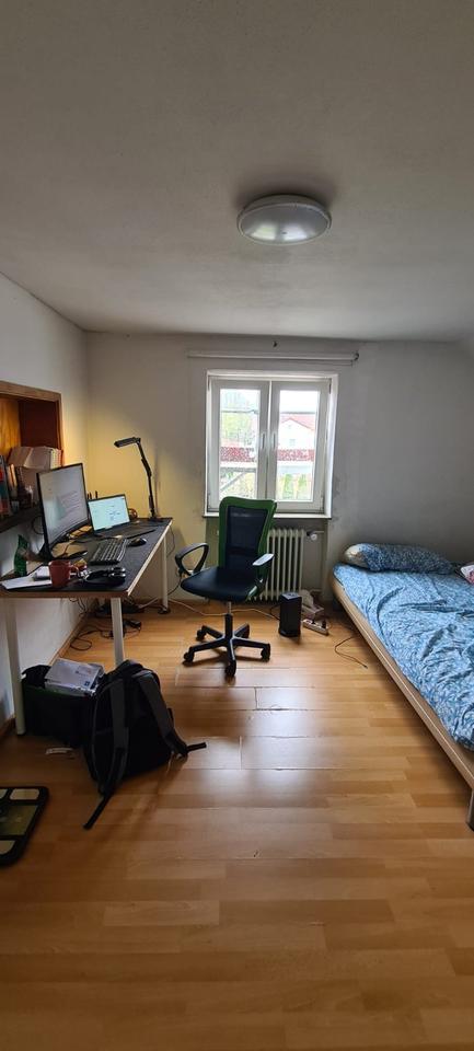 Thumbnail-One room in WG