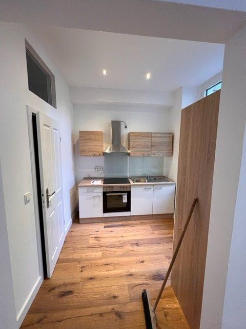 Thumbnail-Schönes Appartement mit Einbauküche in gepflegtem Altbau