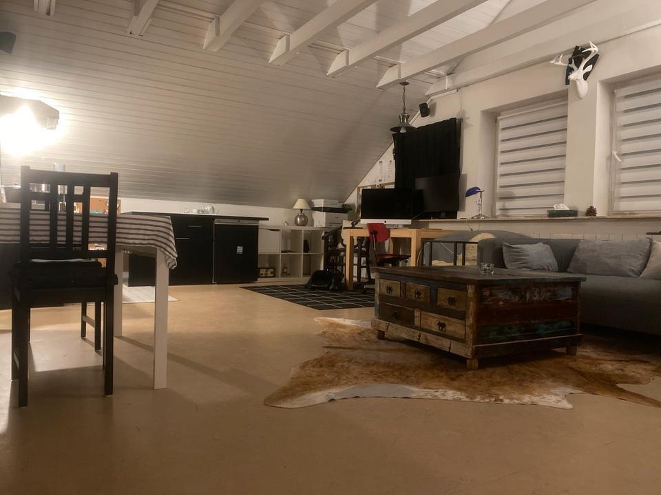 Thumbnail-Möbliertes Einzimmerappartment Wohnung ideale Lage Tübingen