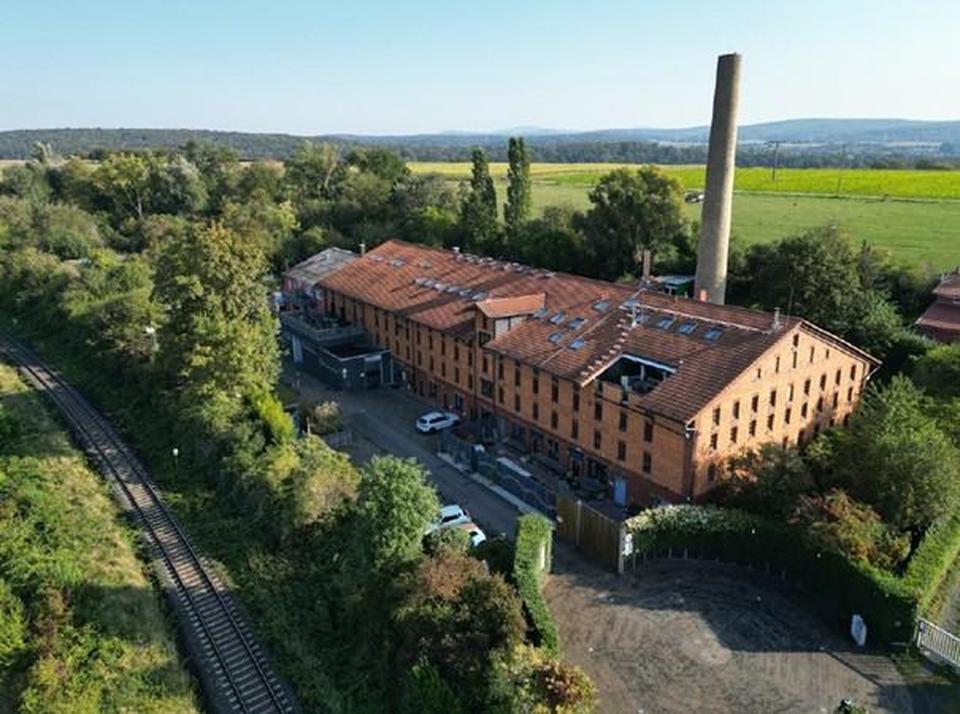 Thumbnail-REPRÄSENTATIVES MAISSONETTE BÜRO in TOP DESIGNER HAUS 330 qm auf 2 Etagen