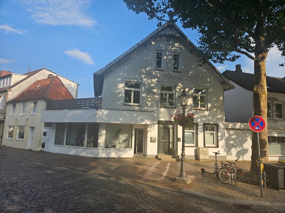 Thumbnail-gemütliche 3,5-Zi.-Wohnung am Marktplatz in OldenburgH.