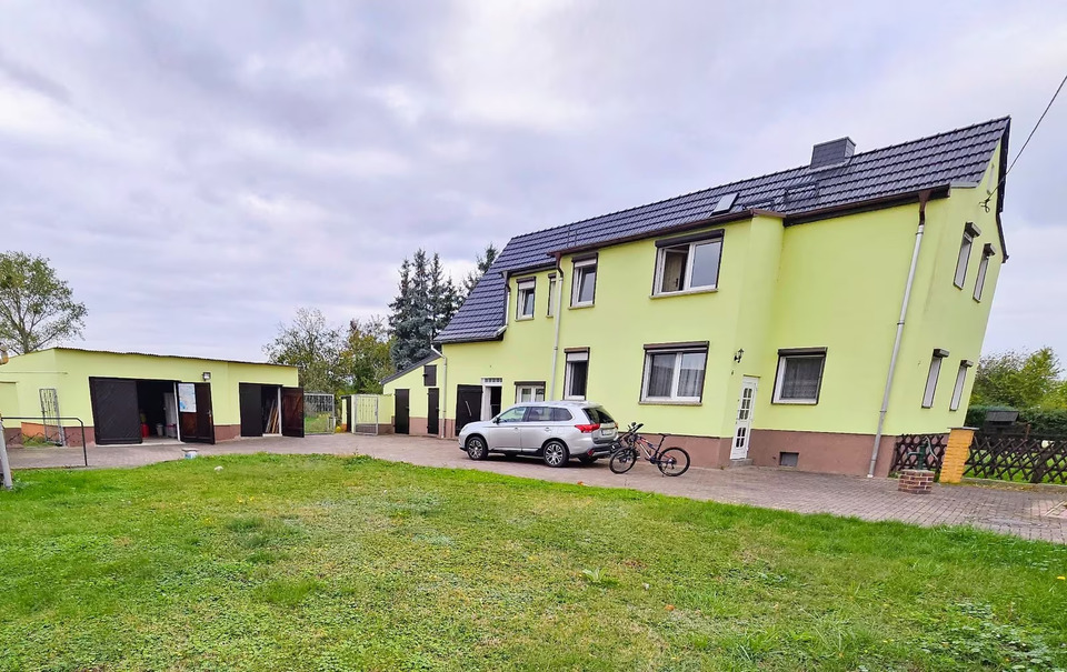 Thumbnail-Einfamilienhaus 120m² + Garagen + Nebengelass Grundstück 3300m²