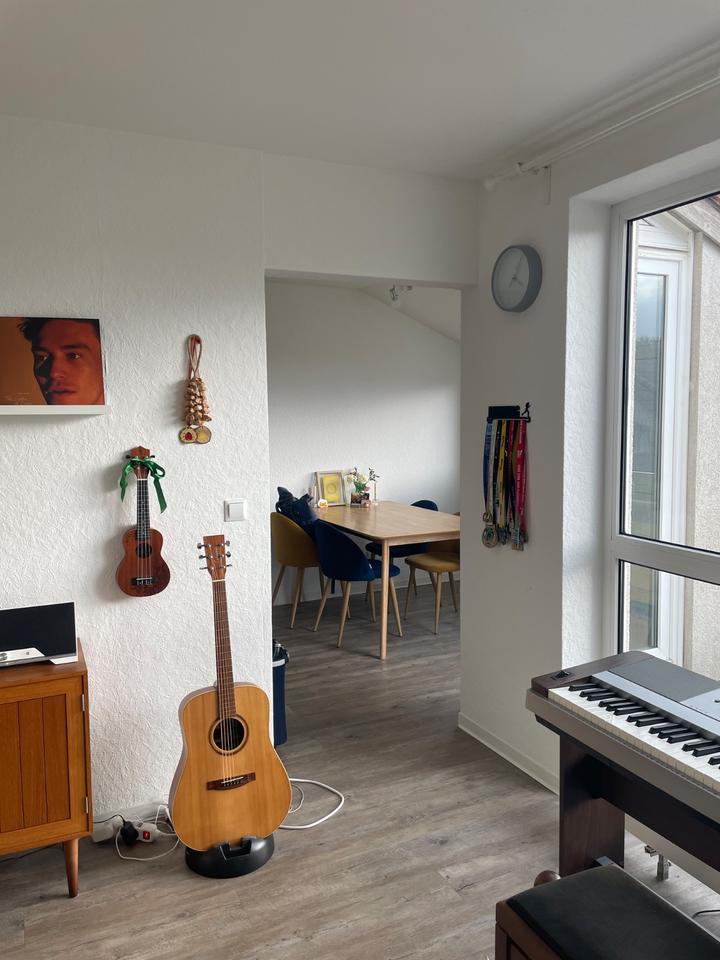 Thumbnail-Schöne 2-Zimmer-Wohnung zur Untermiete in guter Lage