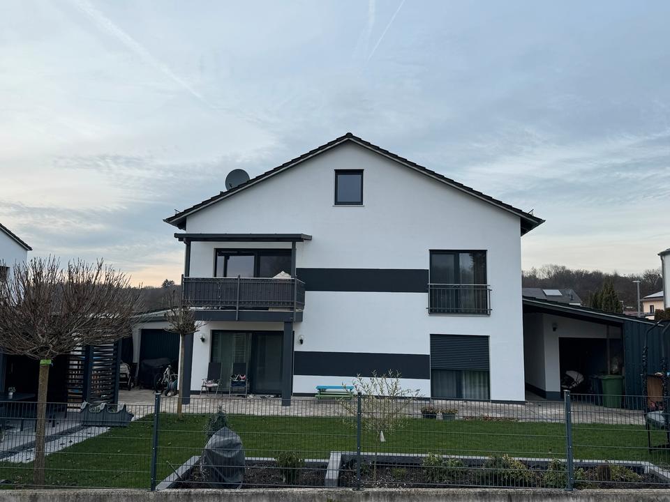 Thumbnail-Zweifamilienhaus in Hepberg