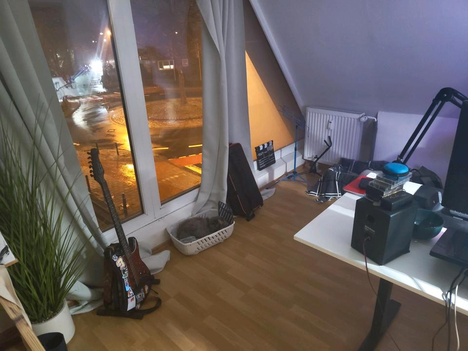 Thumbnail-Schöne, zentral gelegene Wohnung in Leer (Ostfr) - 1400€ Warm