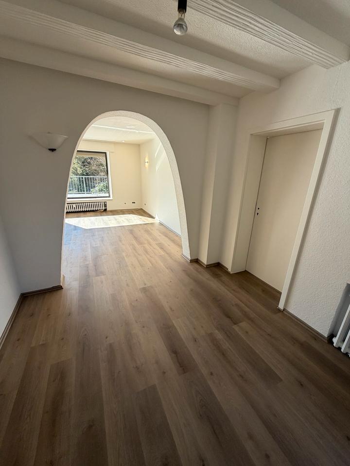 Thumbnail-Mietswohnung EG, mit eigenem Garten, Dinslaken 46537 93 m²