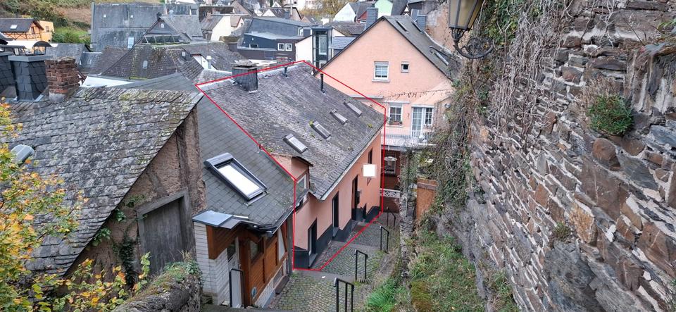 Thumbnail-Cochem: Mehrfamilienhaus mit Altstadt-Charme zentral Anlageobjekt