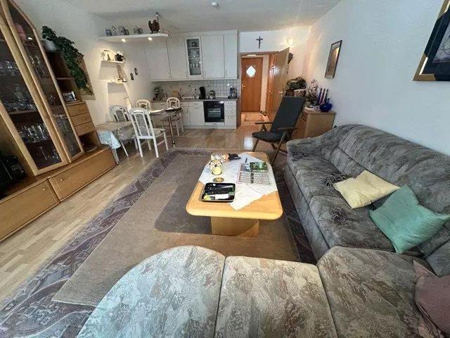 Thumbnail-Charmantes 1-Zimmer-Appartement mit Balkon zu vermieten