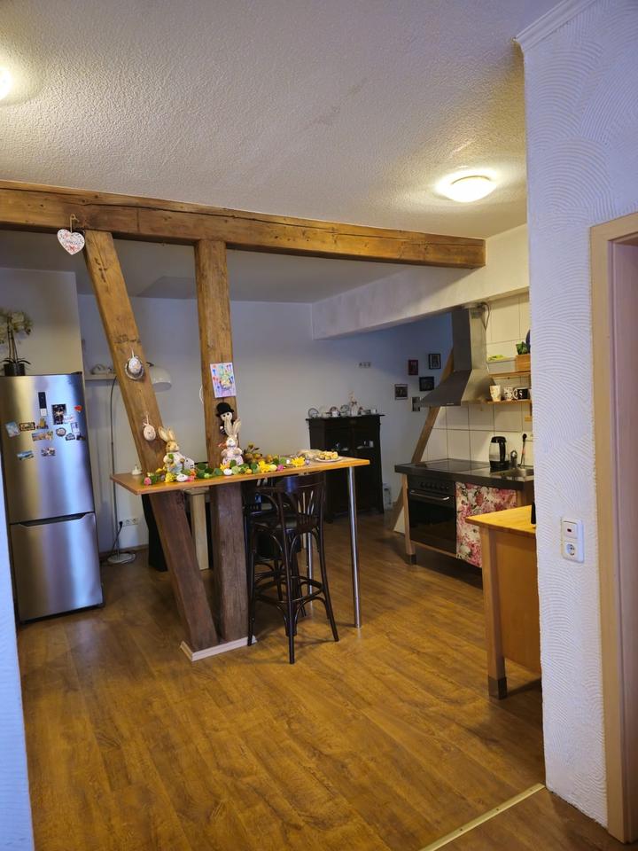 Thumbnail-Schöne Hochparterre Wohnung mit EBK an B401