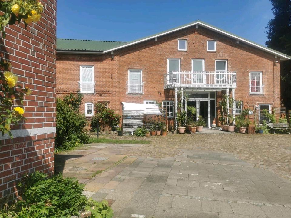 Thumbnail-3 Mehrfamilienhäuser, 18 Wohnungen, Garagen, PKW-Stellplätze