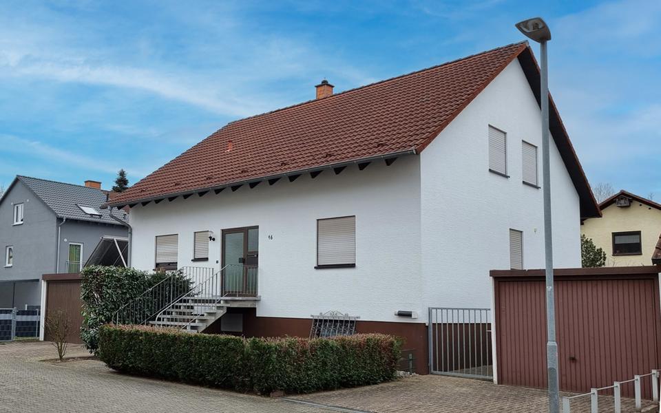 Thumbnail-Stutensee-Büchig - Charmantes Einfamilienhaus in herrlich ruhiger Wohnlage mit großem Garten