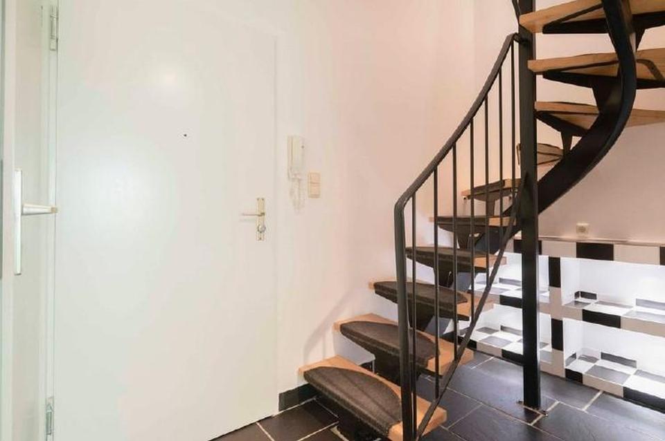 Thumbnail-Top sanierte 4-Zimmer-Maisonette mit 2 Balkonen in Schenefeld