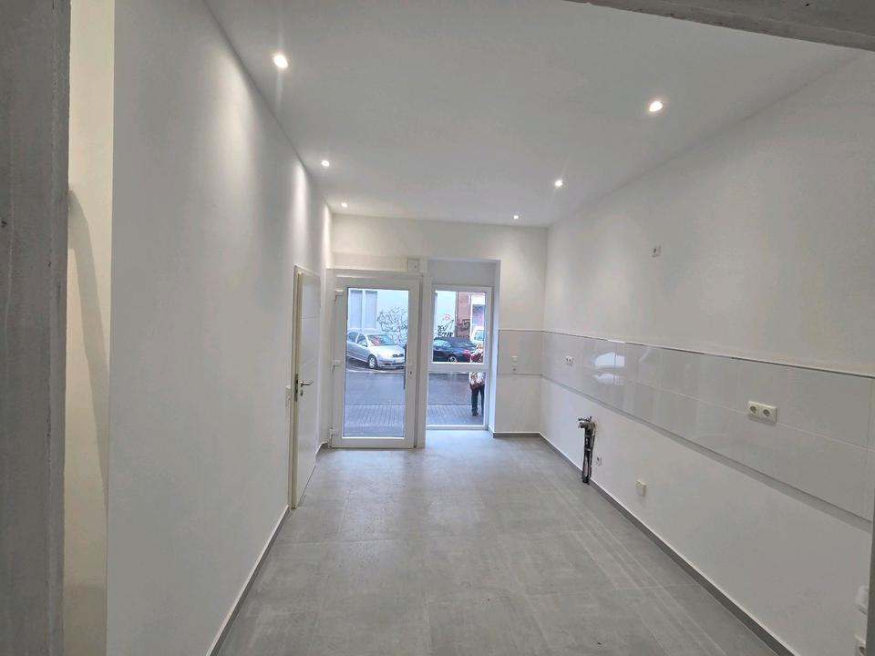 Thumbnail-Mietwohnung ladenlaokal oder Bürofläche 50 qm Kernsaniert Hafen