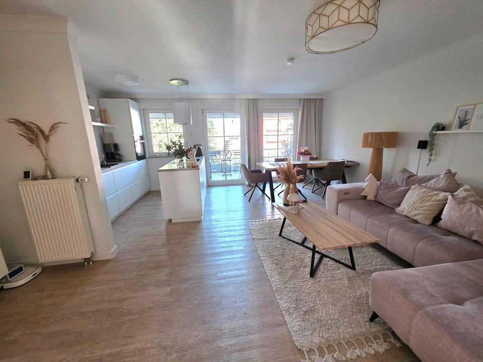 Thumbnail-Eigentumswohnung mit Haus im Haus Charakter in Zweifamilienhaus