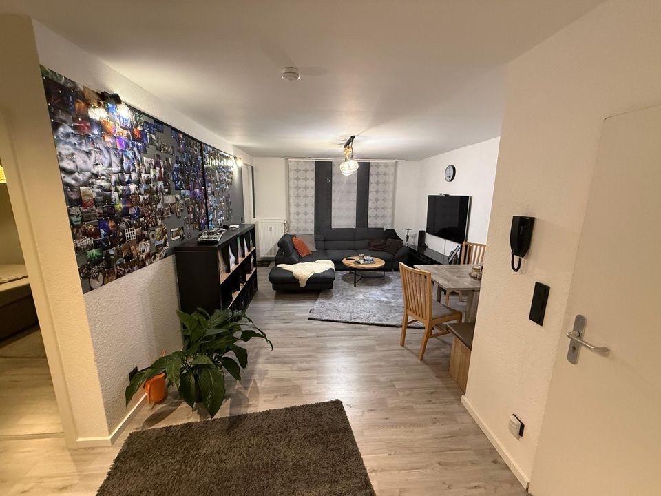 Thumbnail-Helle 3-Zimmer-Dachgeschosswohnung mit Südbalkon