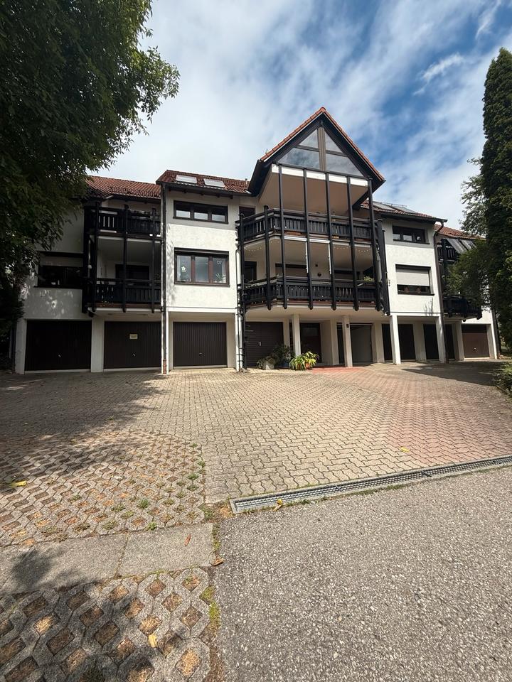 Thumbnail-Attraktive 2,5 Zimmer-Dachgeschoss-Wohnung