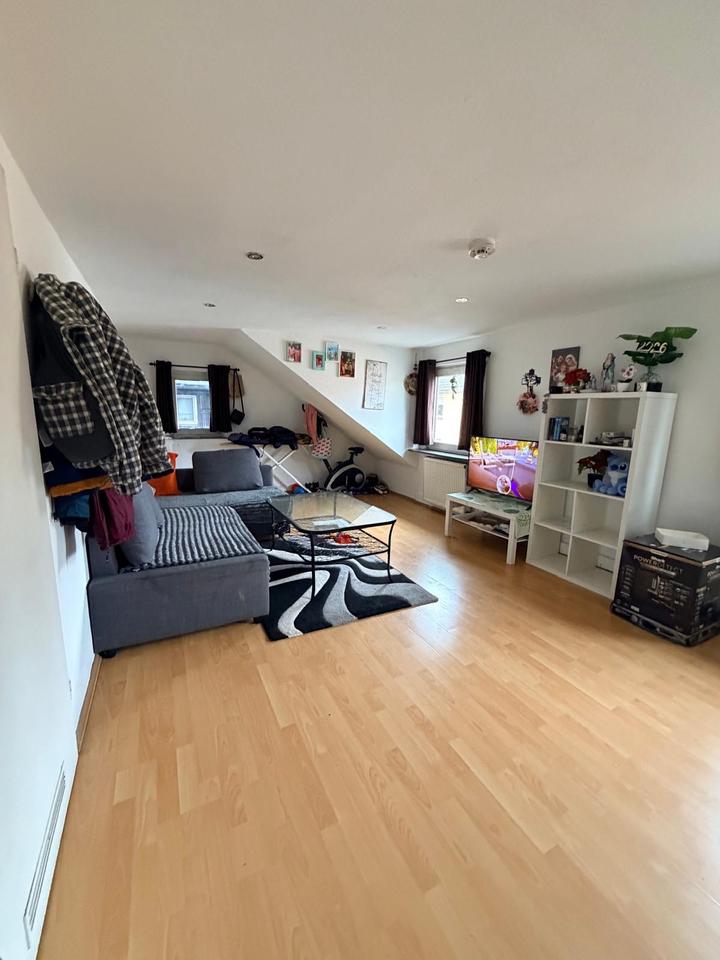 Thumbnail-2x Zimmer Wohnung 55qm In F- Rödelheim !