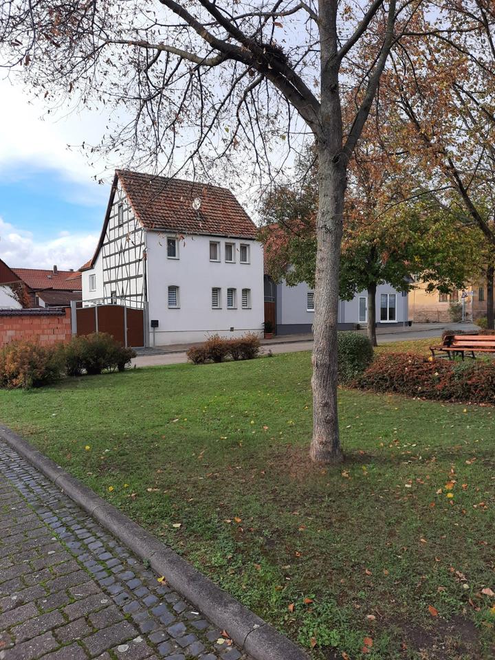 Thumbnail-Einfamilienhaus mit Nebengelaß zu verkaufen