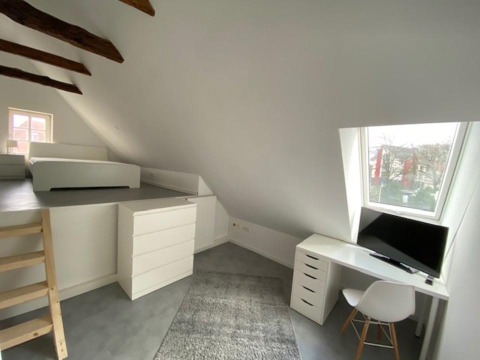 Thumbnail-Möbliertes Zimmer mitten in Stukenbrock