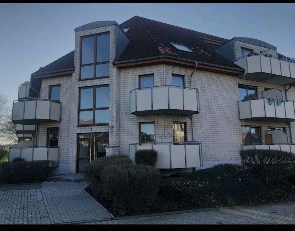 Thumbnail-Schöne 1-Zimmer Wohnung mit Balkon und Tiefgaragenstellplatz