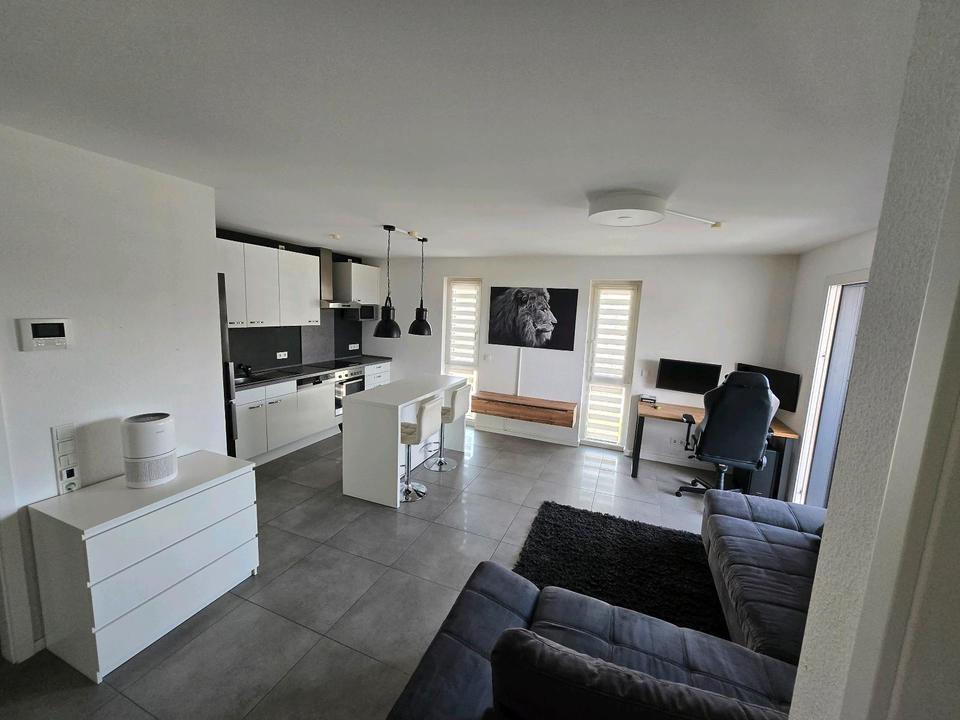 Thumbnail-Lichtdurchflutete 51 qm Whg in Lisdorf mit Tiefgaragenstellplatz.