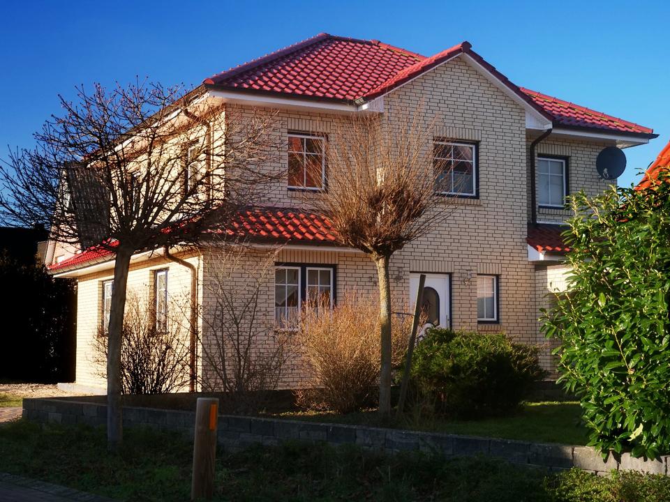 Thumbnail-Stadtvilla in Bardowick - Provisionsfrei! ...mit massiver Garage