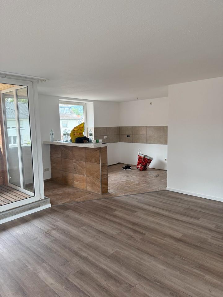 Thumbnail-5-Zimmer Maisonettewohnung in Bad Driburg (zentral)