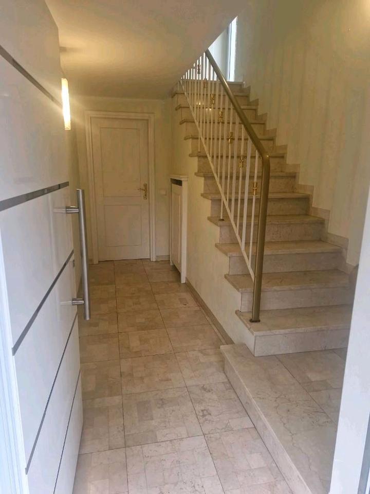 Thumbnail-Hochwertige Gewerbefläche in Würselen – sofort verfügbar