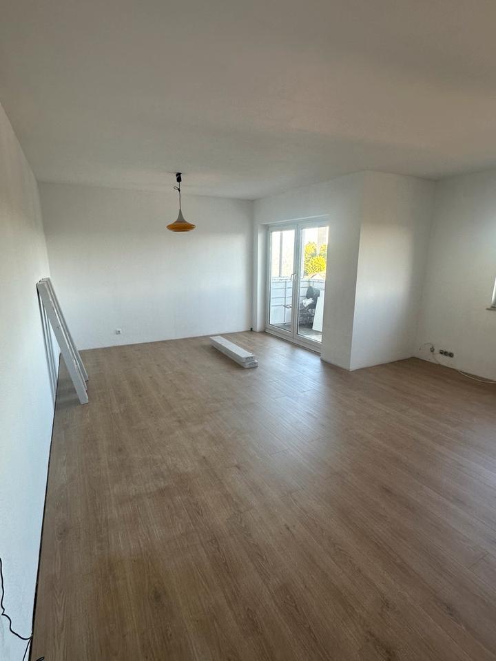 Thumbnail-Moderne 2 Zimmer-Wohnung mit Balkon & Aufzug – 70 qm