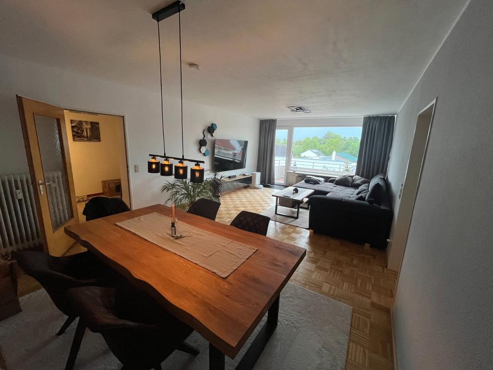 Thumbnail-3-Zimmer-Dachgeschosswohnung mit Balkon