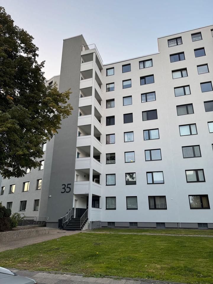 Thumbnail-3-Zimmer-Wohnung mit Balkon in Duisburg-Homberge