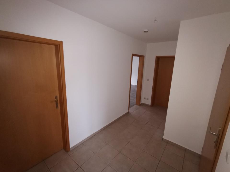 Thumbnail-Schöne 3-Zimmer-Wohnung mit Balkon in Rathenow-Innenstadt