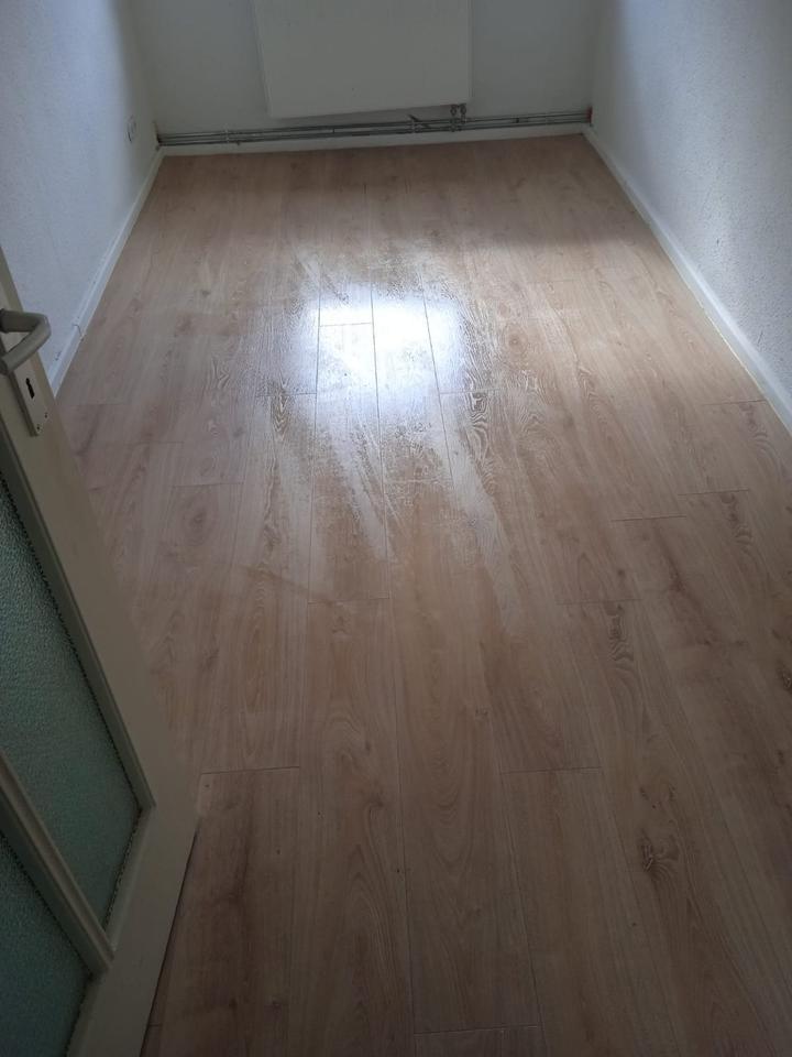 Thumbnail-4- Zimmer Wohnung mit Balkon und Stellplatz