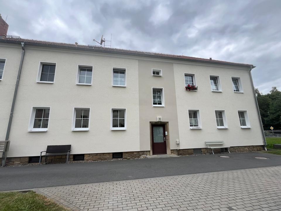 Thumbnail-3-Raum-Wohnung mit Badewanne - komplett renoviert