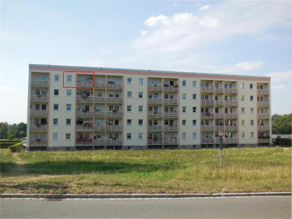 Thumbnail-Frisch renovierte 3 Zimmer Wohnung mit Balkon in Falkenstein - Garage möglich